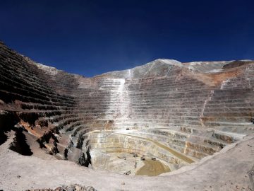 Barrick Gold under fire by UN for toxic spills from Veladero mine in Argentina