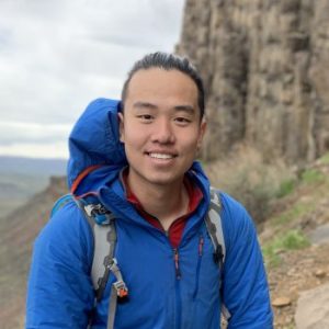 Portrait photo of Brian Wang